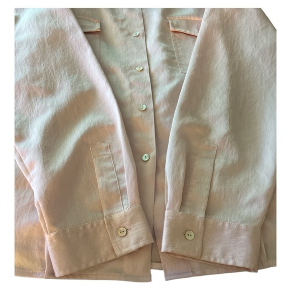 CHICO'S top, satin feel, light pink, size Chico's 3, button down, front pockets - Picture 3 of 6